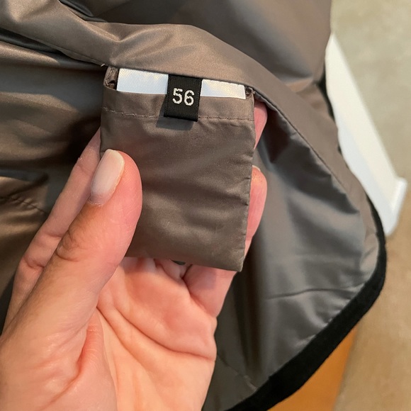 Men’s Gimo’s Tech Cloth, Compact Woven and Weather Repellent Vest - Size 56 - Picture 12 of 16